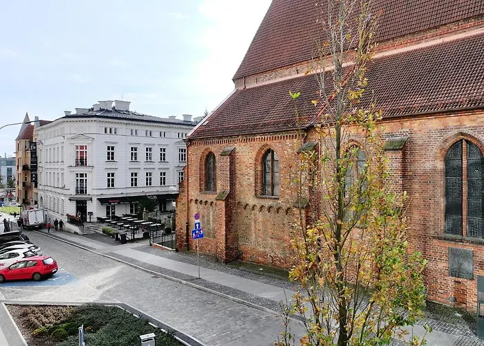 Top In Luxury Townhouse Πόζναν